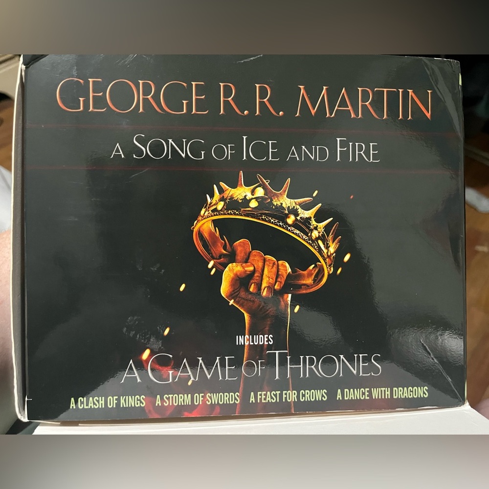 NIB George R. R. Martin's Game of Thrones 5 Book Set - Picture 10 of 10